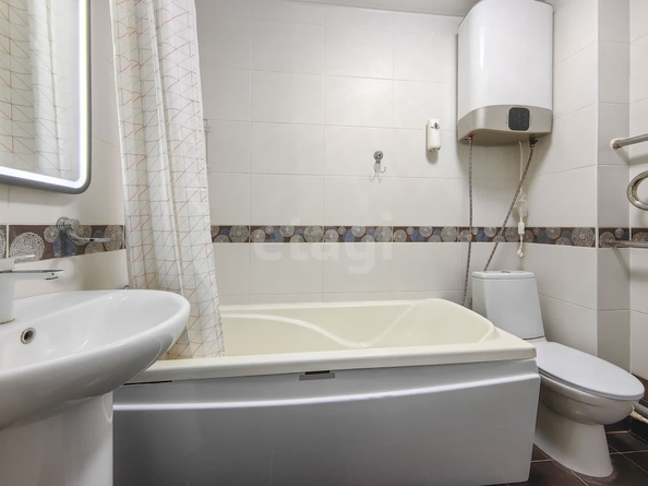
   Продам 4-комнатную, 89.5 м², Кропоткина ул, 128

. Фото 36.
