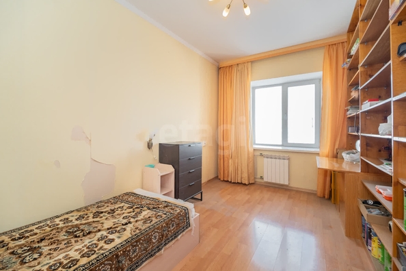 
   Продам 3-комнатную, 89.7 м², Ватутина ул, 41/1

. Фото 31.