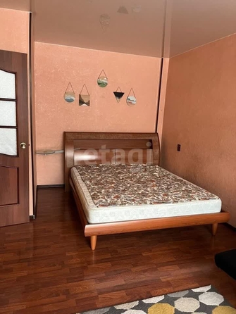 
   Продам 1-комнатную, 32.5 м², Революции ул, 7

. Фото 10.