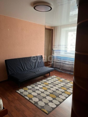 
   Продам 1-комнатную, 32.5 м², Революции ул, 7

. Фото 11.