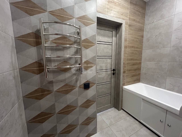 
  Сдам в аренду 2-комнатную квартиру, 37 м², Новосибирск

. Фото 6.