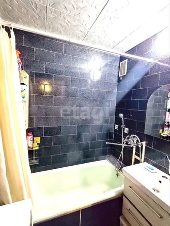 
  Сдам в аренду 2-комнатную квартиру, 47 м², Новосибирск

. Фото 5.