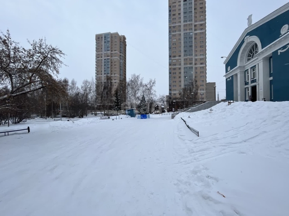 
   Продам студию, 27.5 м², Приморская ул, 5

. Фото 3.