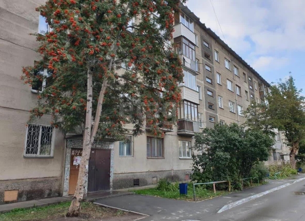 
   Продам 3-комнатную, 58 м², Троллейная ул, 26

. Фото 3.