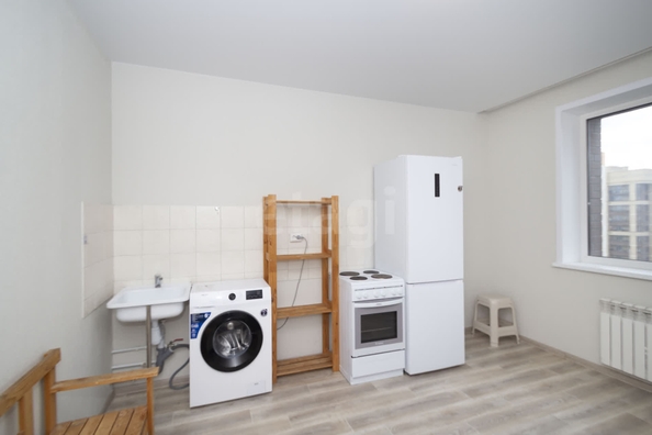 
   Продам 1-комнатную, 38.3 м², Красный пр-кт, 331/2

. Фото 8.