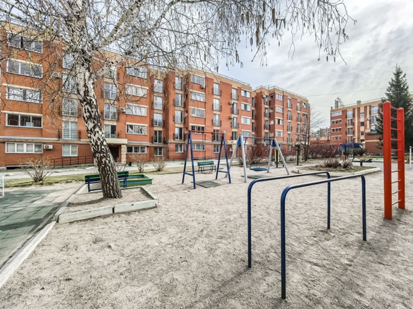 
   Продам 1-комнатную, 38.5 м², Кубовая ул, 113/4

. Фото 9.