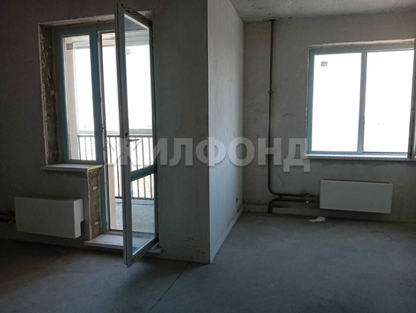 
   Продам 1-комнатную, 36.8 м², Петухова ул, 172

. Фото 3.
