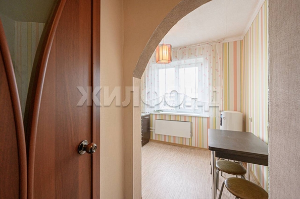 
   Продам 1-комнатную, 30 м², В. Высоцкого ул, 50

. Фото 5.