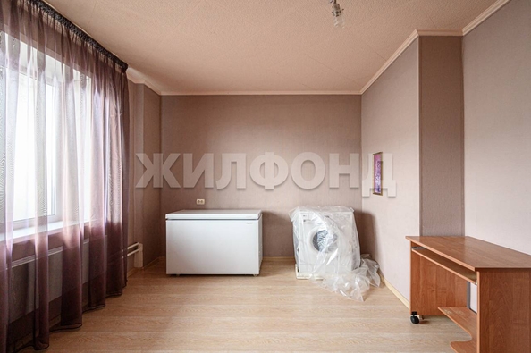 
   Продам 1-комнатную, 30 м², В. Высоцкого ул, 50

. Фото 8.