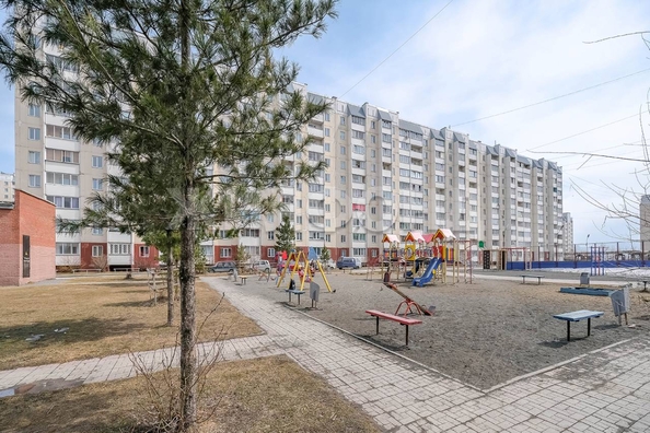 
   Продам 1-комнатную, 30 м², В. Высоцкого ул, 50

. Фото 32.