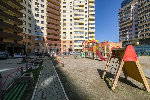 
   Продам 1-комнатную, 43.2 м², Военная ул, 9/1

. Фото 30.