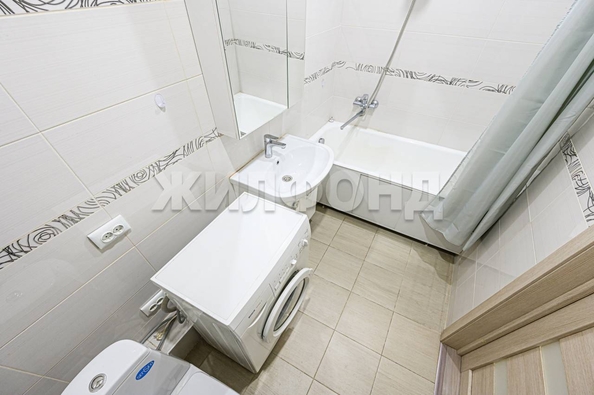 
   Продам студию, 28.4 м², Писарева ул, 125

. Фото 13.