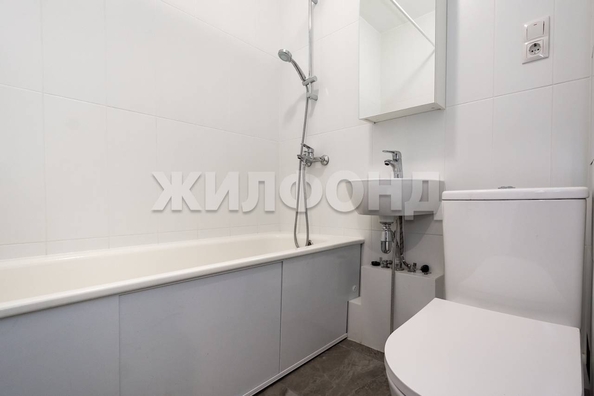 
  Продается 1-комн. квартира, 37.9 м², Тюленина ул, д. 1/2
. Фото 10.