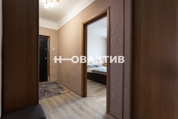 
  Продается 2-комн. квартира, 56 м², Театральная ул, д. 2А
. Фото 6.