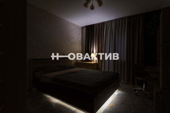 
  Продается 2-комн. квартира, 56 м², Театральная ул, д. 2А
. Фото 12.