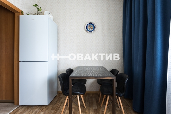 
  Продается 2-комн. квартира, 56 м², Театральная ул, д. 2А
. Фото 21.