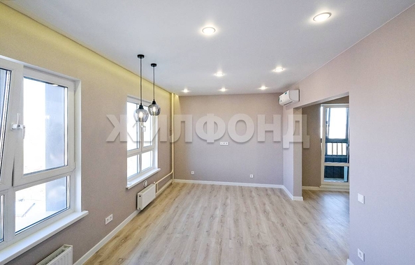 
   Продам 2-комнатную, 51.4 м², Николая Островского ул, 195/3

. Фото 3.