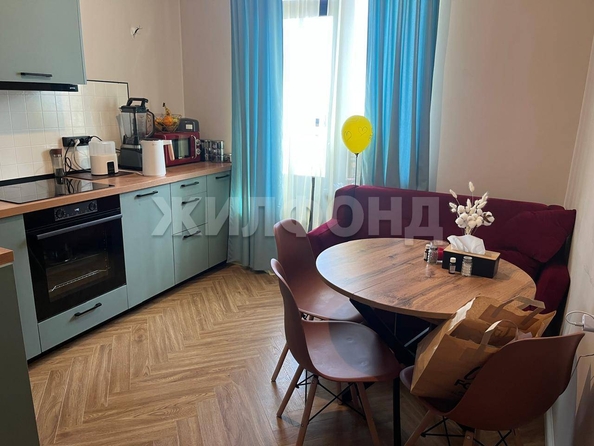 
   Продам 2-комнатную, 56 м², Бородина ул, 56

. Фото 1.