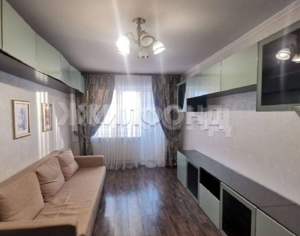 
   Продам 2-комнатную, 43.8 м², Линейная ул, 41

. Фото 4.
