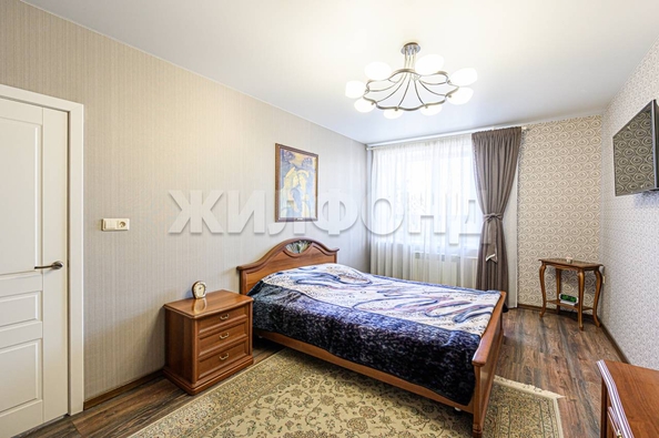
   Продам 2-комнатную, 45.7 м², Николая Островского ул, 120

. Фото 16.