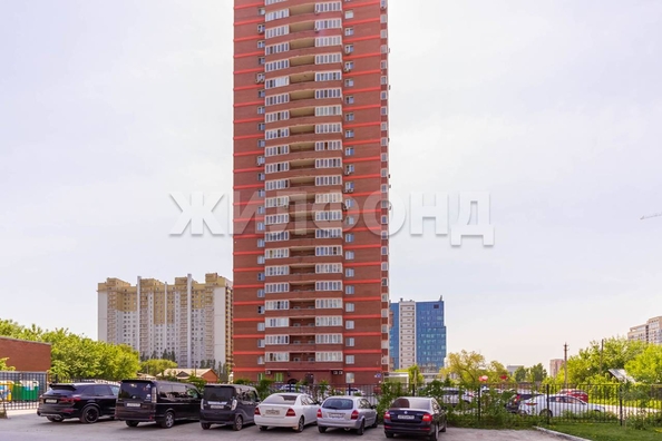 
  Продается 3-комн. квартира, 106.6 м², Толстого ул, д. 56
. Фото 8.