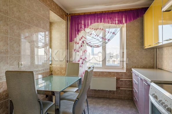 
  Продается 3-комн. квартира, 80.2 м², Вокзальная магистраль ул, д. 8/2
. Фото 5.