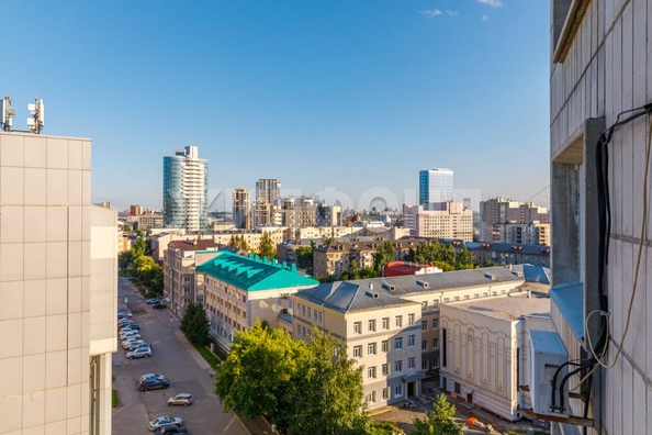 
  Продается 3-комн. квартира, 80.2 м², Вокзальная магистраль ул, д. 8/2
. Фото 24.