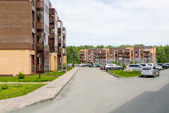 
   Продам 2-комнатную, 59 м², 7-й микрорайон, 20

. Фото 15.