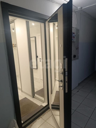 
  Продается 1-комн. квартира, 40 м², Троллейная ул, д. 1
. Фото 10.