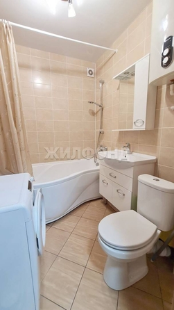 
   Продам студию, 32.3 м², Виталия Потылицына ул, 1

. Фото 4.