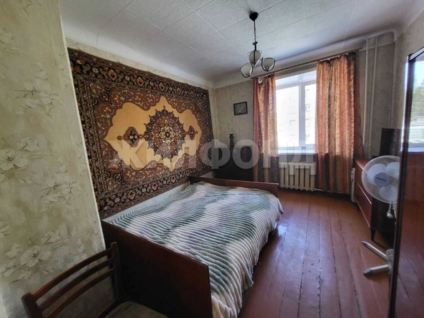 
   Продам 2-комнатную, 46.9 м², Дуси Ковальчук ул, 270

. Фото 8.