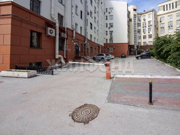 
   Продам 4-комнатную, 81.3 м², Урицкого ул, 36

. Фото 12.
