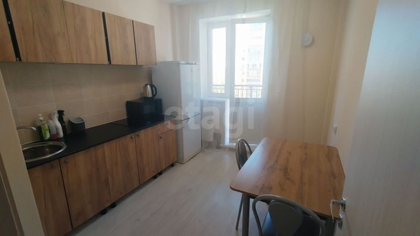 
  Сдам в аренду 1-комнатную квартиру, 36 м², Новосибирск

. Фото 1.