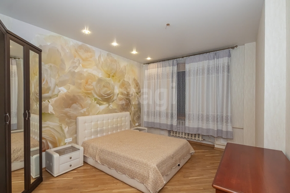 
  Сдам в аренду 3-комнатную квартиру, 100 м², Новосибирск

. Фото 2.