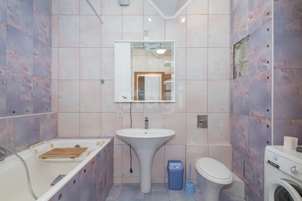 
  Сдам в аренду 3-комнатную квартиру, 100 м², Новосибирск

. Фото 12.