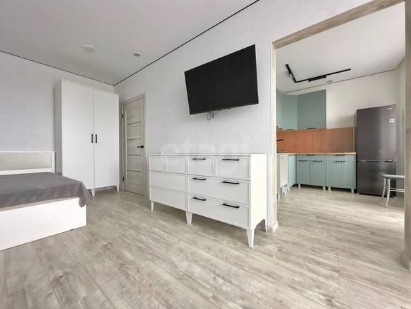 
   Продам 1-комнатную, 39.2 м², Рельефная ул, 106/1

. Фото 22.