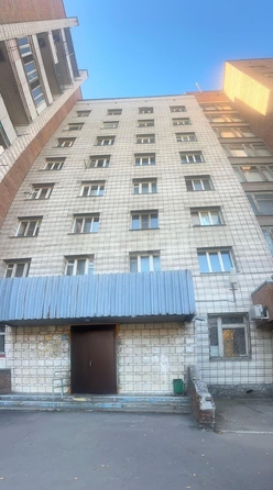 
  Продается комната, 17.6 м², Сибиряков-Гвардейцев ул, д. 64
. Фото 9.
