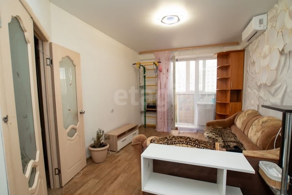 
  Сдается 1-комн. квартира, 34.7 м², Петухова ул, д. 14а
. Фото 2.