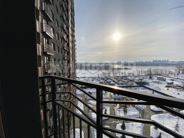 
   Продам студию, 50.3 м², Владимира Заровного ул, 6/1

. Фото 2.