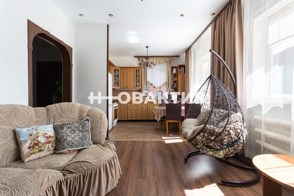 
   Продам коттедж, 244.6 м², Новосибирск

. Фото 10.