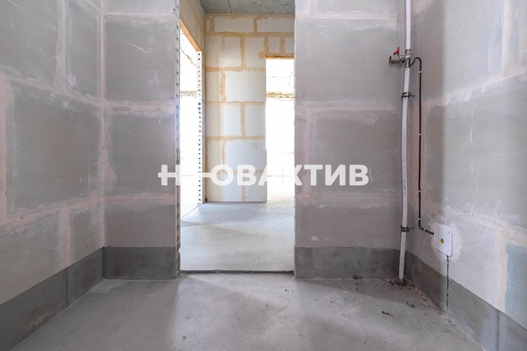 
   Продам 2-комнатную, 55.3 м², Галущака ул, 15

. Фото 27.