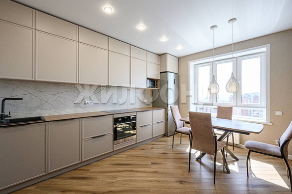 
   Продам 2-комнатную, 49.6 м², Семьи Шамшиных ул, 77

. Фото 4.