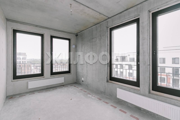
   Продам 3-комнатную, 156 м², 3-й микрорайон, 1

. Фото 11.