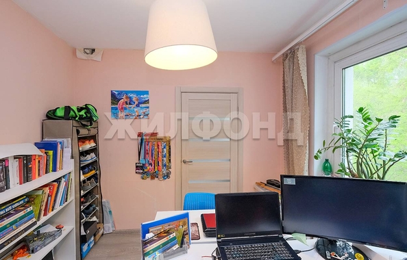 
   Продам 5-комнатную, 97.3 м², Первый круг ул, 1

. Фото 13.