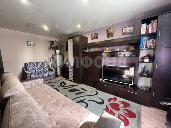 
   Продам секционку, 16.8 м², Сибиряков-Гвардейцев ул, 64

. Фото 4.