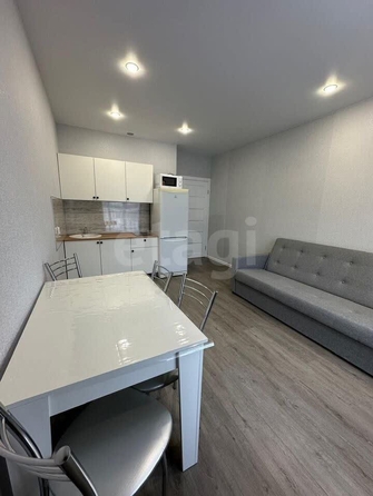 
  Сдам в аренду 2-комнатную квартиру, 42 м², Новосибирск

. Фото 8.