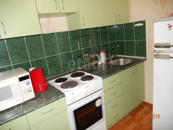 
  Сдам в аренду 1-комнатную квартиру, 40 м², Новосибирск

. Фото 6.