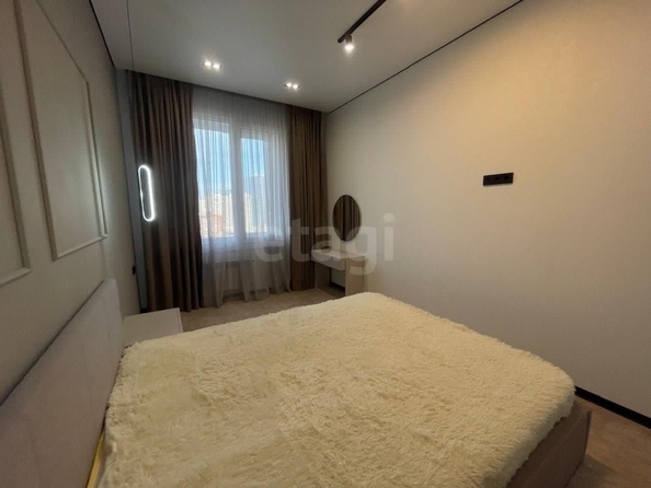 
   Продам 1-комнатную, 38 м², Фабричная ул, 65/2

. Фото 3.