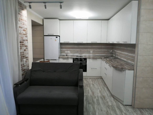 
  Сдам в аренду 1-комнатную квартиру, 35 м², Новосибирск

. Фото 1.