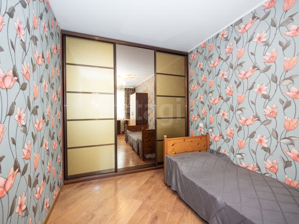 
   Продам 2-комнатную, 45.7 м², Красный пр-кт, 90/2

. Фото 16.
